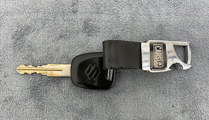 2011 Maruti Wagon R 1.0 LXI CNG, CNG, Manual, 49,855 km, Key Close Up