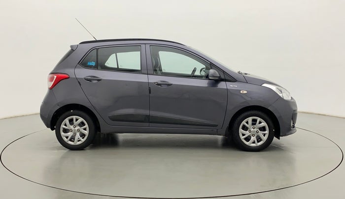 2019 Hyundai Grand i10 MAGNA AT 1.2 KAPPA VTVT, Petrol, Automatic, 52,929 km, Right Side View