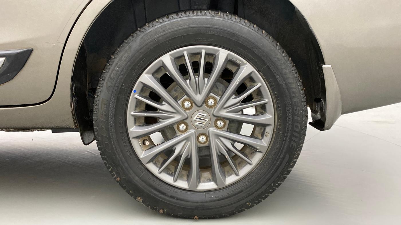 2019 Maruti Ertiga ZXI SMART HYBRID AT, Petrol, Automatic, 34,752 km, Left Rear Wheel