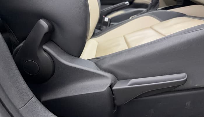 2023 Skoda SLAVIA STYLE 1.5L TSI DSG, Petrol, Automatic, 22,373 km, Driver Side Adjustment Panel
