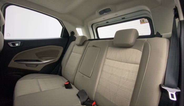 2021 Ford Ecosport TITANIUM + SE 1.5L DIESEL, Diesel, Manual, 38,900 km, Right Side Rear Door Cabin