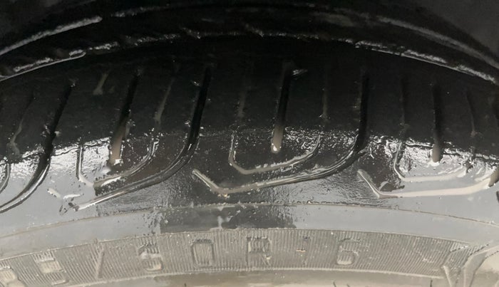 2023 Tata ALTROZ XZ PLUS O SUNROOF CNG, CNG, Manual, 20,155 km, Right Front Tyre Tread