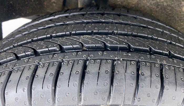 2017 Maruti Baleno ZETA PETROL 1.2, Petrol, Manual, 67,424 km, Right Rear Tyre Tread