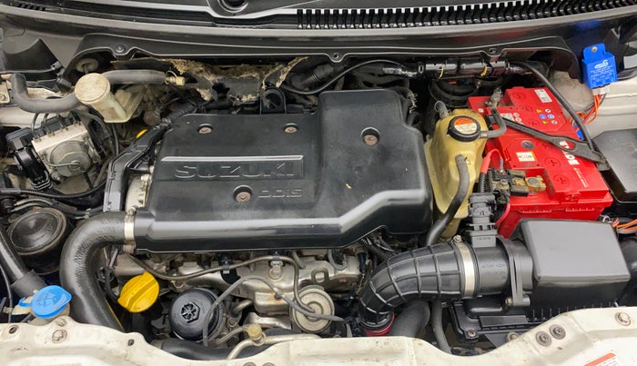 2013 Maruti Ertiga ZDI, Diesel, Manual, 1,21,628 km, Engine View