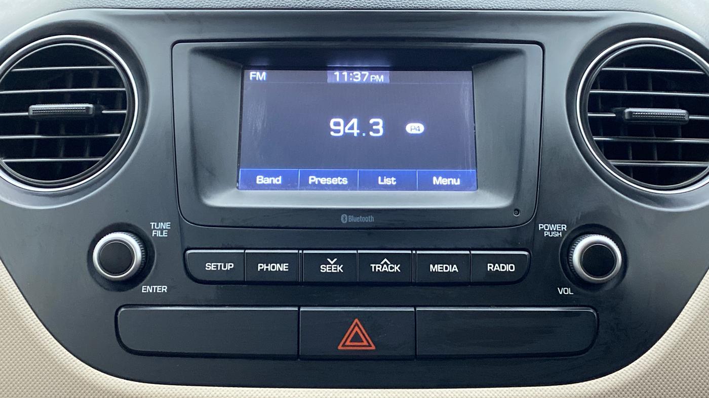 2018 Hyundai Grand i10 MAGNA AT 1.2 KAPPA VTVT, Petrol, Automatic, 37,383 km, Infotainment System