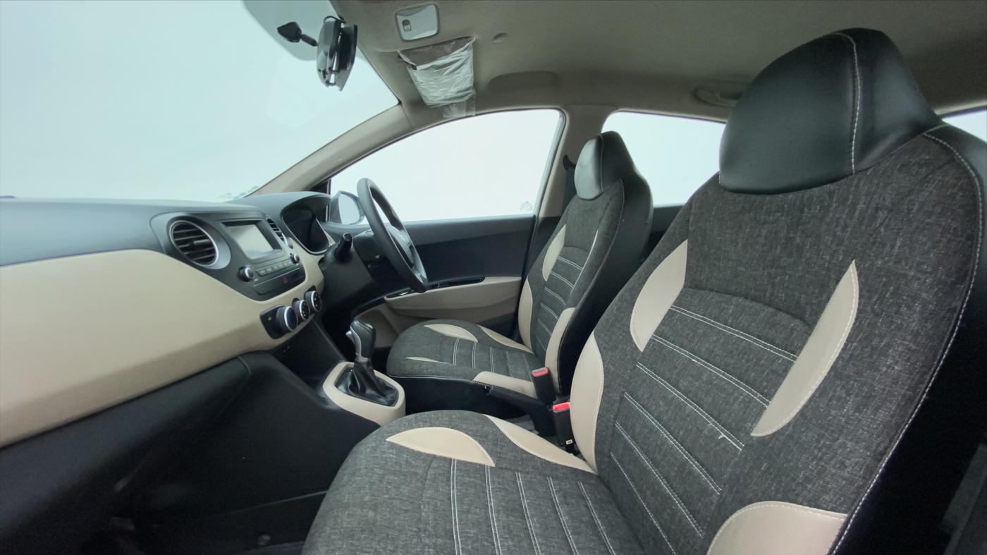 2018 Hyundai Grand i10 MAGNA AT 1.2 KAPPA VTVT, Petrol, Automatic, 37,383 km, Right Side Front Door Cabin
