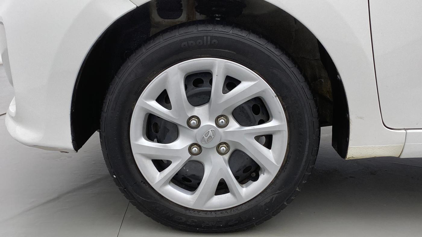 2018 Hyundai Grand i10 MAGNA AT 1.2 KAPPA VTVT, Petrol, Automatic, 37,383 km, Left Front Wheel