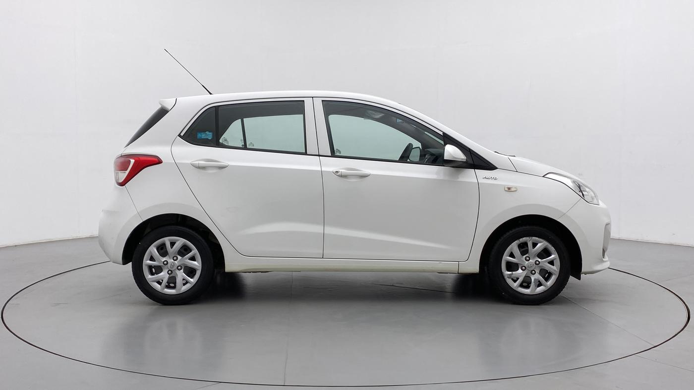 2018 Hyundai Grand i10 MAGNA AT 1.2 KAPPA VTVT, Petrol, Automatic, 37,383 km, Right Side View