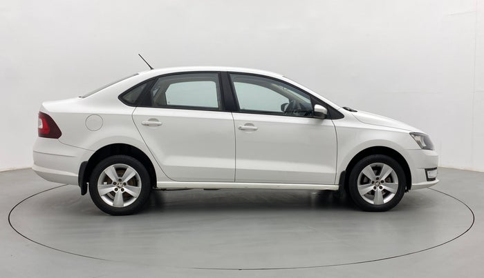 2017 Skoda Rapid AMBITION 1.5 TDI, Diesel, Manual, 63,702 km, Right Side View