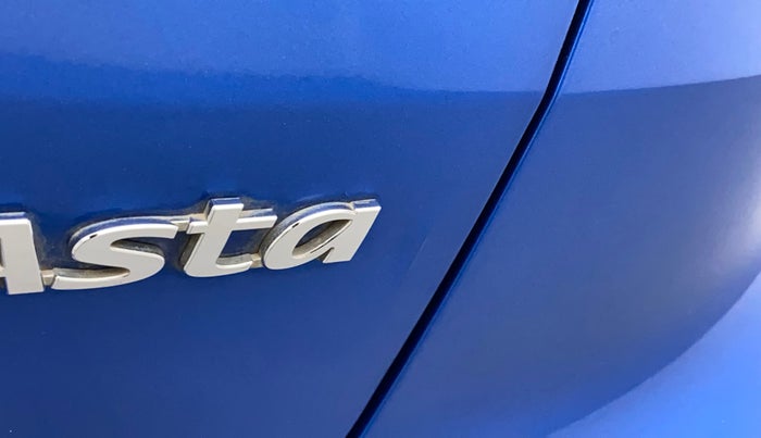 2017 Hyundai Elite i20 ASTA 1.2, Petrol, Manual, 38,701 km, Dicky (Boot door) - Slightly dented