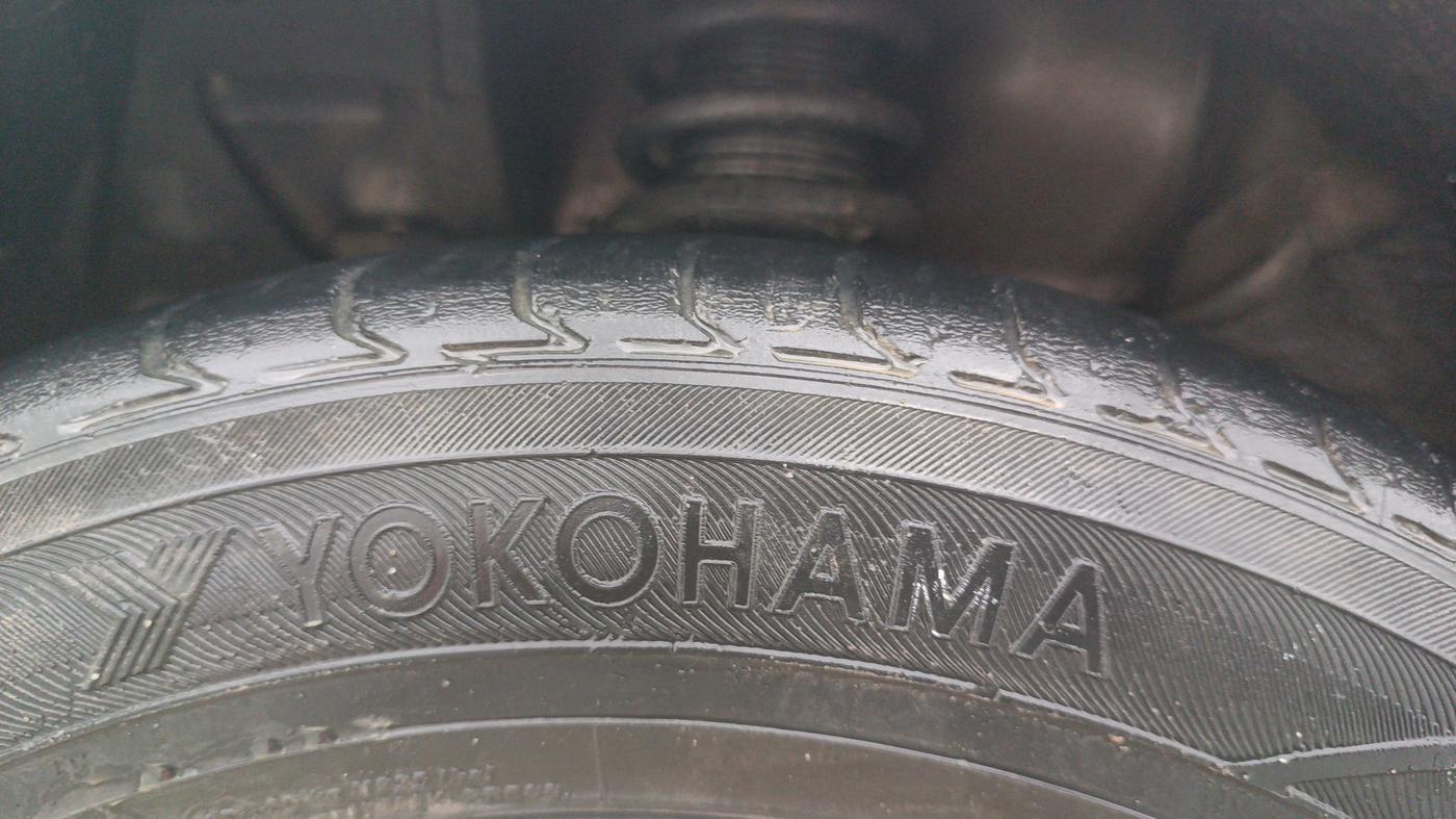 2013 Renault Scala RXZ DIESEL, Diesel, Manual, 84,071 km, Left Front Tyre Tread