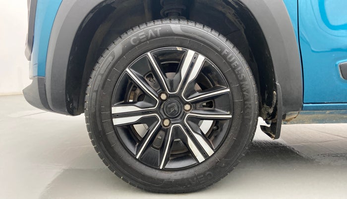 2022 Renault Kwid CLIMBER MT 1.0, Petrol, Manual, 18,233 km, Left Front Wheel