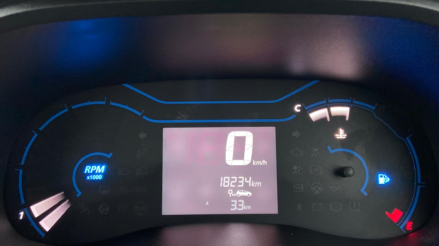 2022 Renault Kwid CLIMBER MT 1.0, Petrol, Manual, 18,233 km, Odometer Image