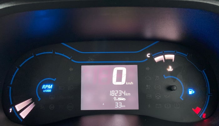 2022 Renault Kwid CLIMBER MT 1.0, Petrol, Manual, 18,233 km, Odometer Image