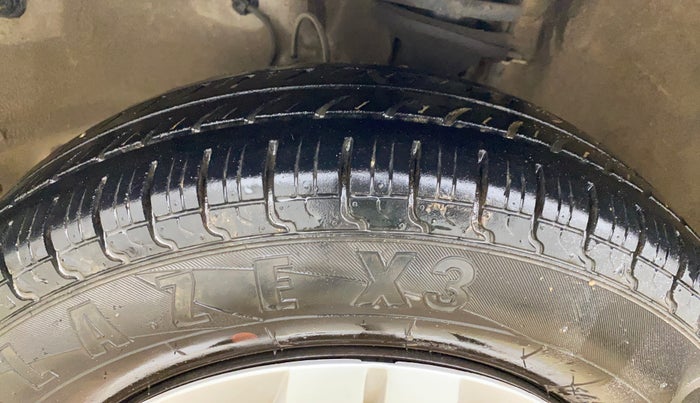 2019 Maruti Alto VXI, Petrol, Manual, 78,227 km, Left Front Tyre Tread
