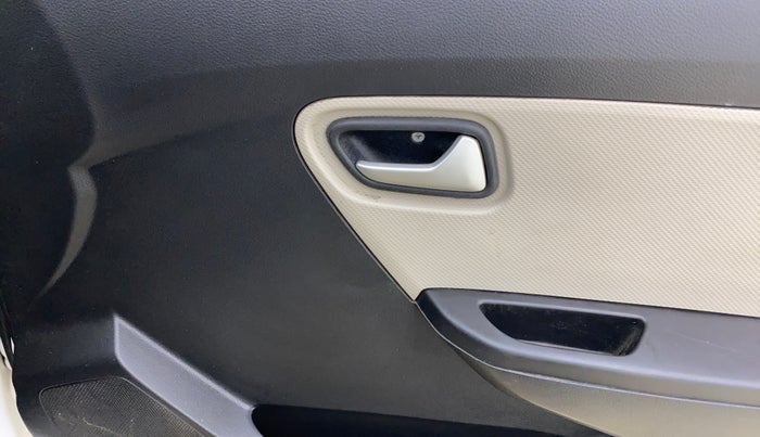 2019 Maruti Alto VXI, Petrol, Manual, 78,227 km, Driver Side Door Panels Control