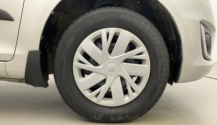 2015 Maruti Swift LXI (O), Petrol, Manual, 71,610 km, Right Front Wheel