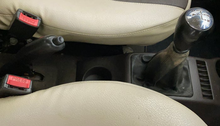 2013 Hyundai Santro Xing GL PLUS, Petrol, Manual, 69,534 km, Gear Lever