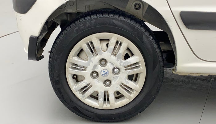 2013 Hyundai Santro Xing GL PLUS, Petrol, Manual, 69,534 km, Right Rear Wheel