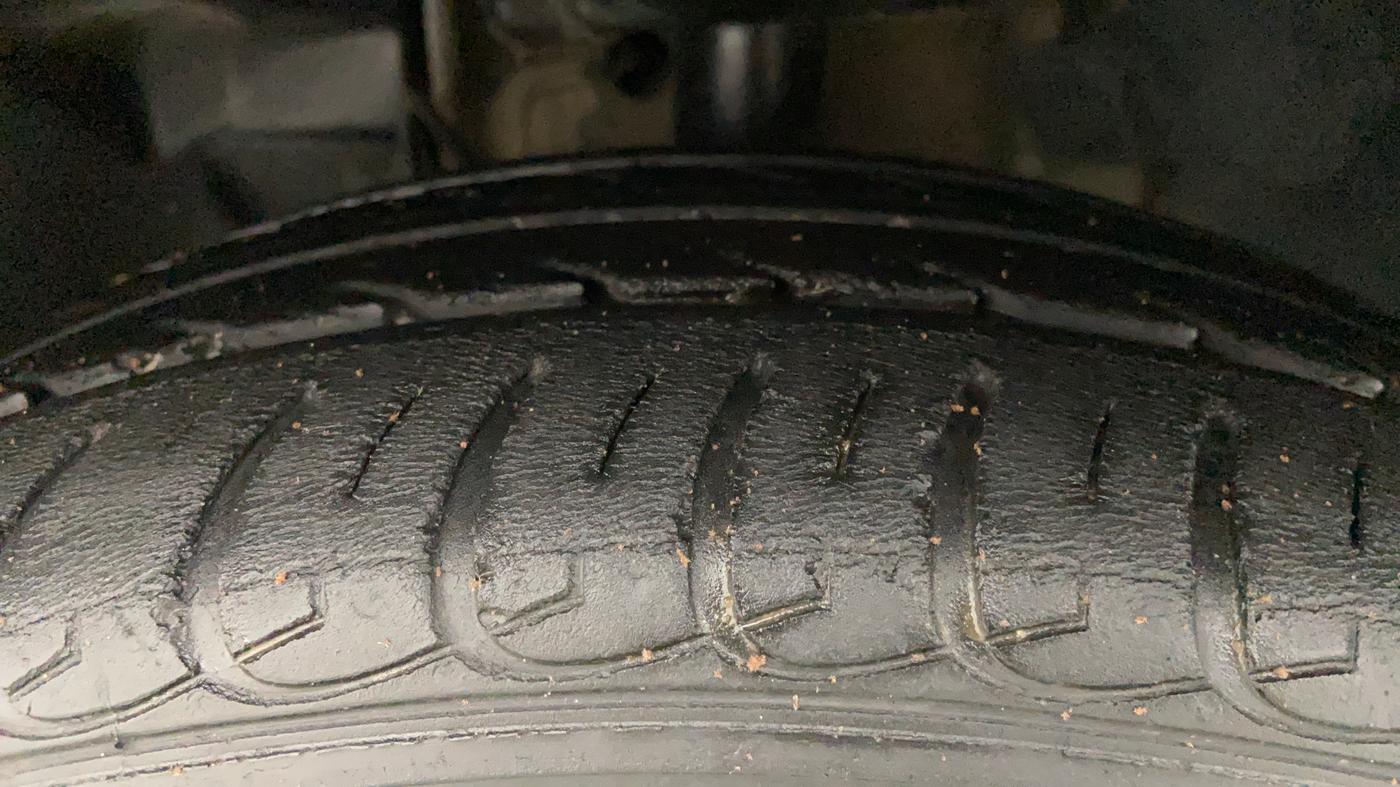 2017 Tata TIGOR XZ (O) PETROL, CNG, Manual, 57,681 km, Left Front Tyre Tread