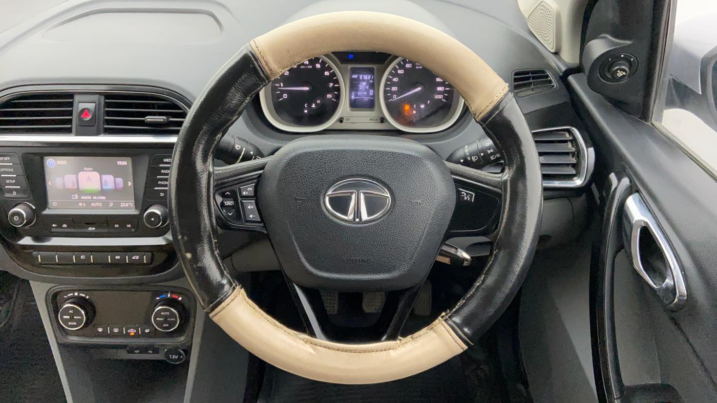 2017 Tata TIGOR XZ (O) PETROL, CNG, Manual, 57,681 km, Steering Wheel Close Up