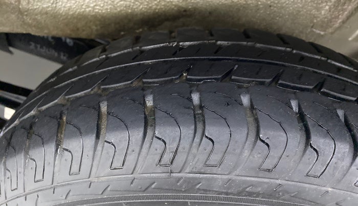 2017 Maruti Wagon R 1.0 VXI AMT, Petrol, Automatic, 14,326 km, Left Rear Tyre Tread