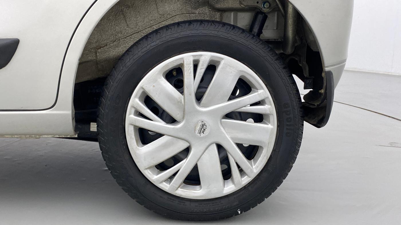 2017 Maruti Wagon R 1.0 VXI AMT, Petrol, Automatic, 14,326 km, Left Rear Wheel