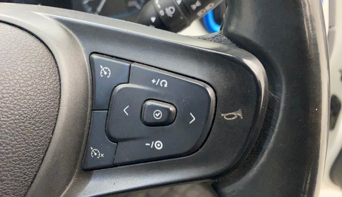 2021 Tata PUNCH CREATIVE  1.2 RTN DUAL TONE, Petrol, Manual, 37,553 km, Adaptive Cruise Control