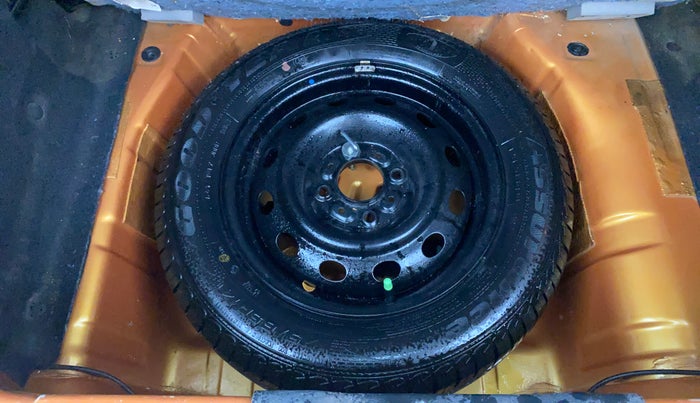 2016 Tata Tiago XZ PETROL, Petrol, Manual, 62,834 km, Spare Tyre