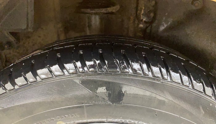 2016 Tata Tiago XZ PETROL, Petrol, Manual, 62,834 km, Right Rear Tyre Tread