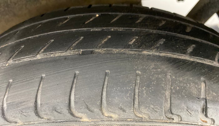 2018 Maruti Wagon R 1.0 VXI, Petrol, Manual, 24,082 km, Left Rear Tyre Tread