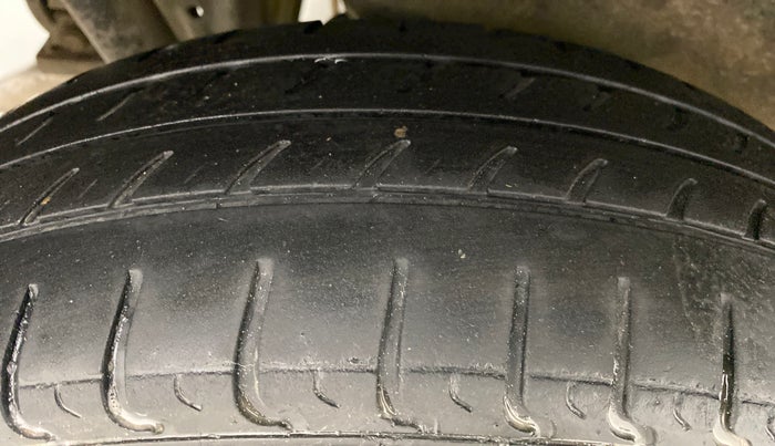 2018 Maruti Wagon R 1.0 VXI, Petrol, Manual, 24,082 km, Right Rear Tyre Tread