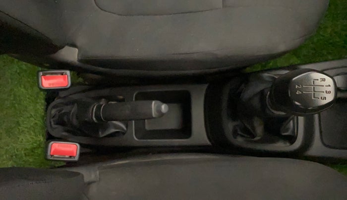 2019 Renault Kwid RXL, Petrol, Manual, 55,271 km, Gear Lever