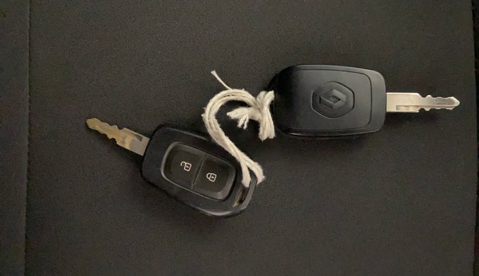 2019 Renault Kwid RXL, Petrol, Manual, 55,271 km, Key Close Up