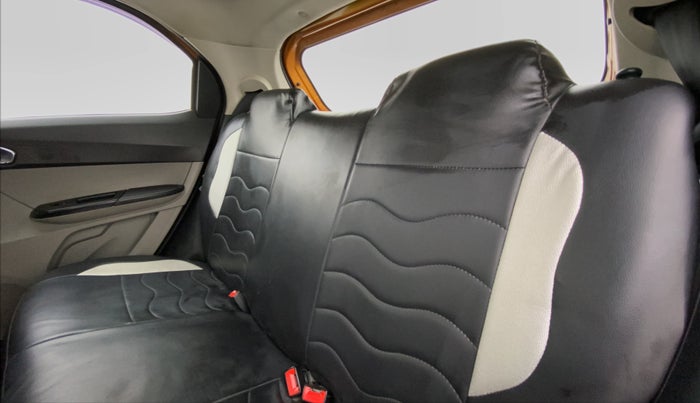 2017 Tata Tiago XZ 1.2 REVOTRON, Petrol, Manual, 68,752 km, Right Side Rear Door Cabin