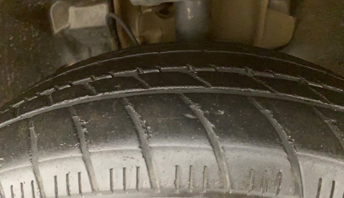 2017 Tata Tiago XZ 1.2 REVOTRON, Petrol, Manual, 68,752 km, Left Front Tyre Tread