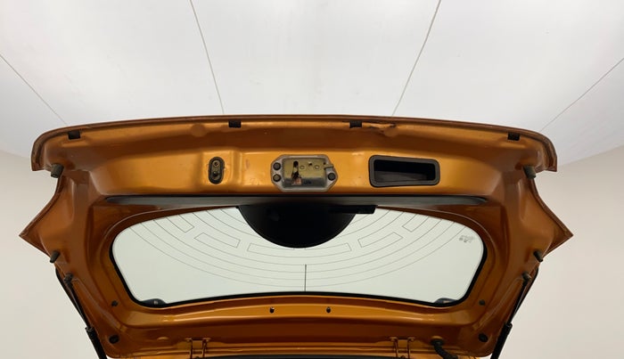 2017 Tata Tiago XZ 1.2 REVOTRON, Petrol, Manual, 68,752 km, Boot Door Open