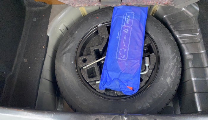 2021 Tata PUNCH ADVENTURE AMT, Petrol, Automatic, 10,008 km, Spare Tyre