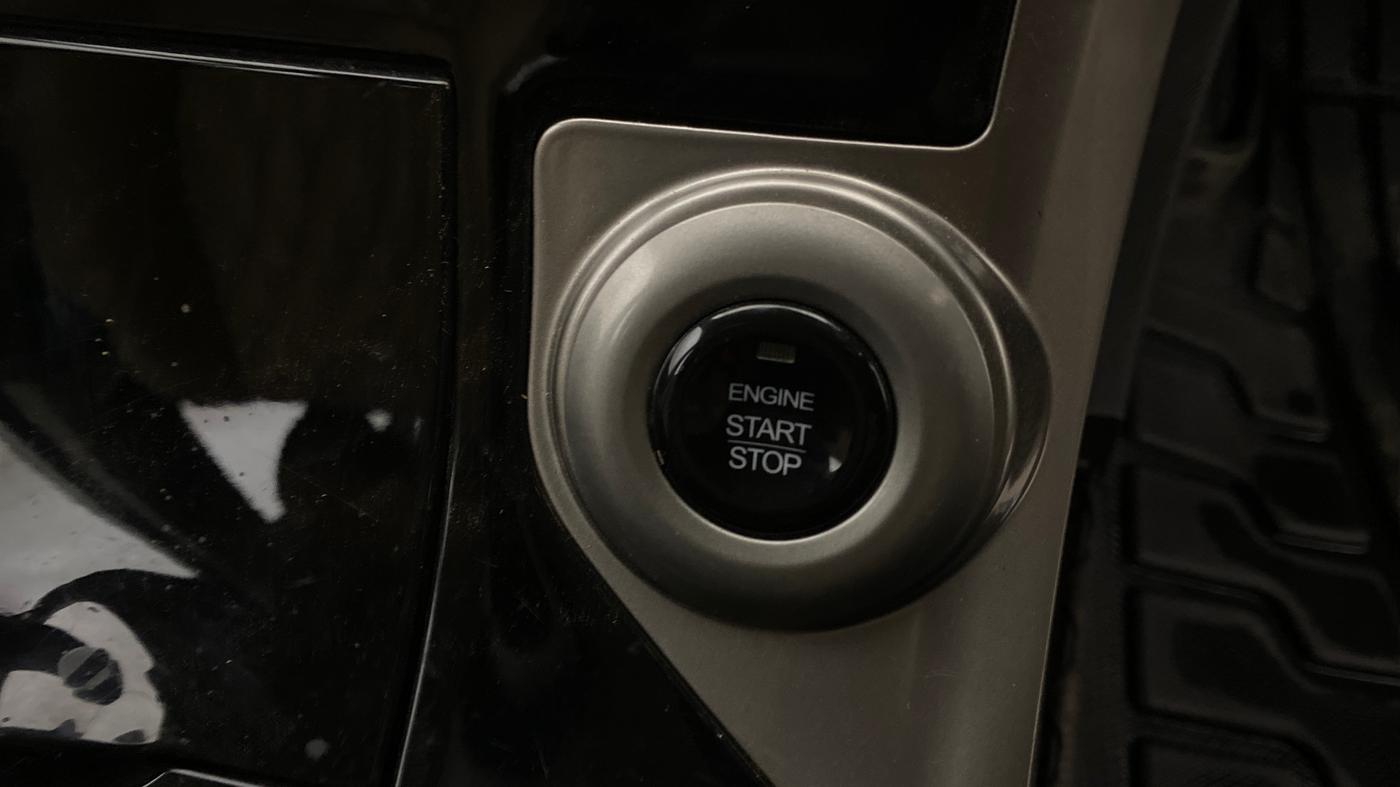 2021 Mahindra XUV500 W11, Diesel, Manual, 84,886 km, Keyless Start/ Stop Button