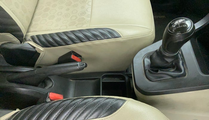 2019 Maruti New Wagon-R LXI CNG 1.0 L, CNG, Manual, 35,732 km, Gear Lever