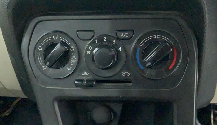 2019 Maruti New Wagon-R LXI CNG 1.0 L, CNG, Manual, 35,732 km, AC Unit - Directional switch has minor damage