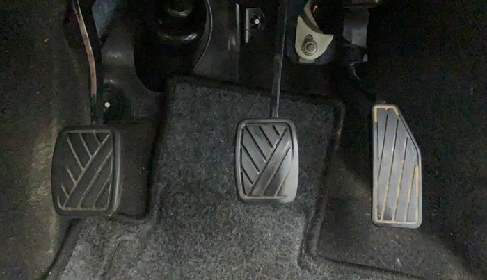 2019 Maruti New Wagon-R LXI CNG 1.0 L, CNG, Manual, 35,732 km, Pedals