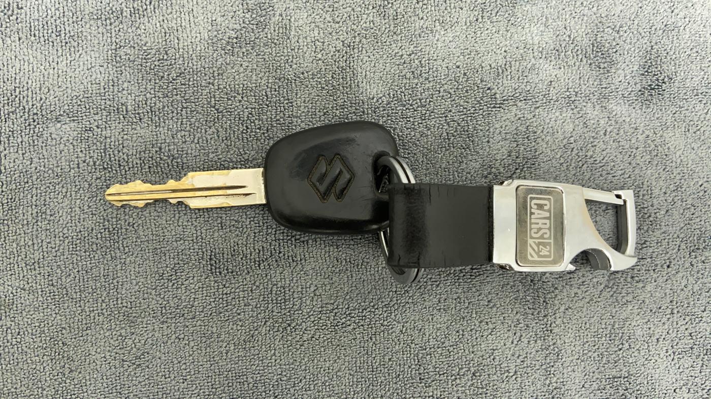 2019 Maruti New Wagon-R LXI CNG 1.0 L, CNG, Manual, 35,732 km, Key Close Up