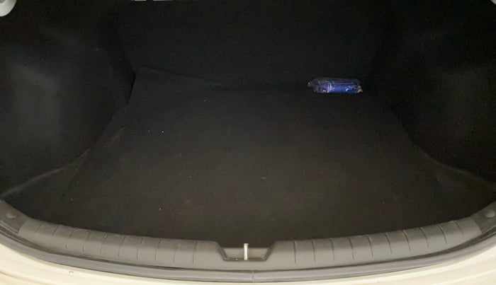 2019 Hyundai Verna 1.6 VTVT SX, Petrol, Manual, 21,950 km, Boot Inside