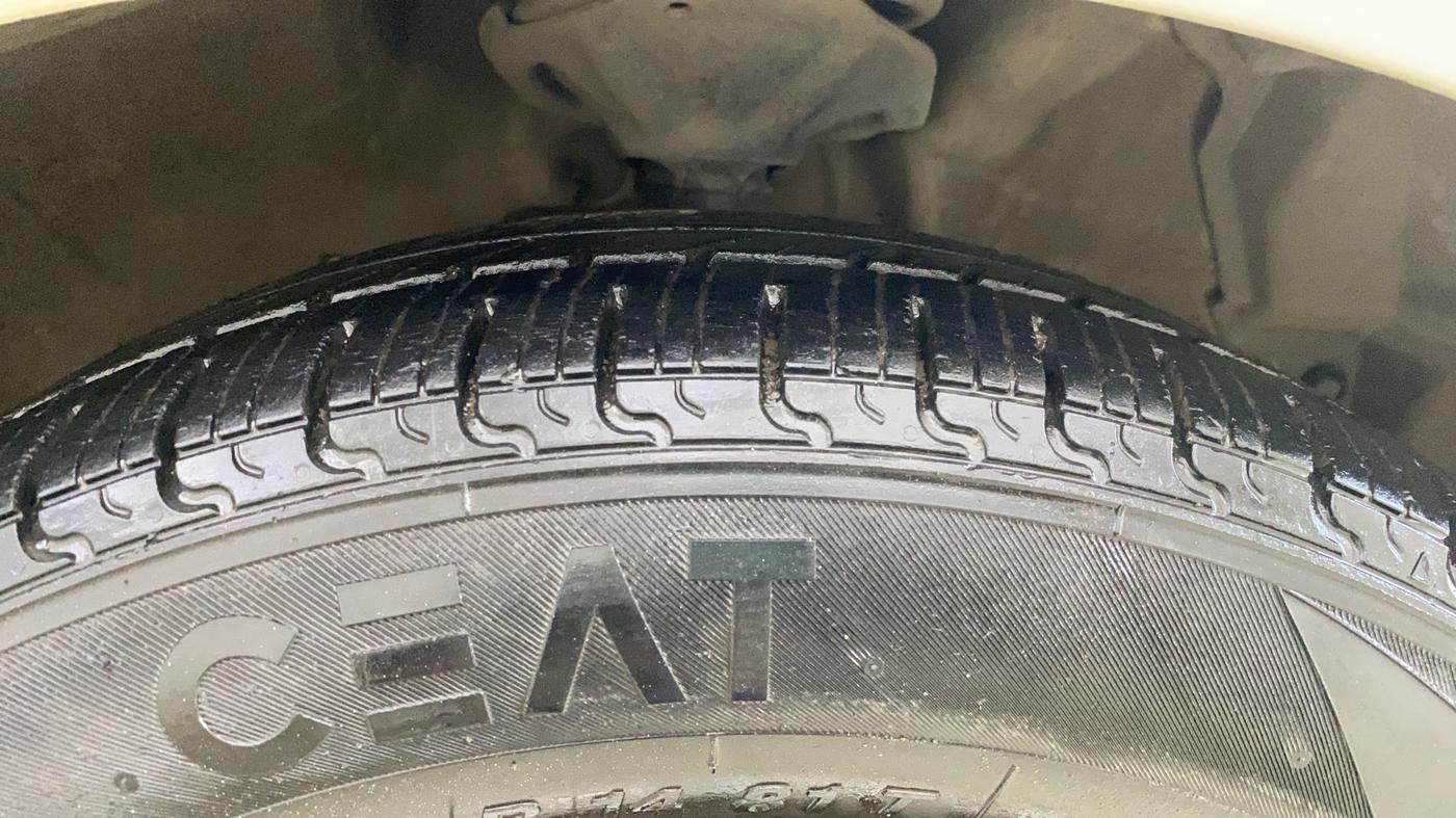 2020 Maruti Celerio VXI CNG, CNG, Manual, 87,413 km, Right Front Tyre Tread