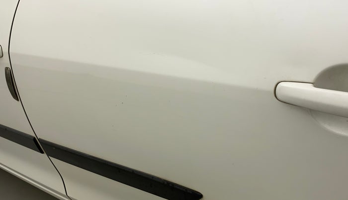 2015 Maruti Swift Dzire VXI, Petrol, Manual, 99,300 km, Rear left door - Slightly dented