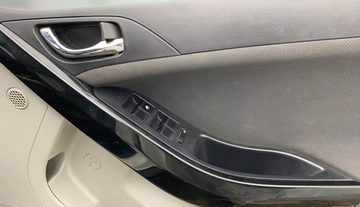 2019 Tata NEXON XZ PLUS PETROL, Petrol, Manual, 54,464 km, Driver Side Door Panels Control
