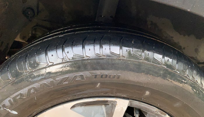 2021 KIA SONET HTX 1.0 IMT, Petrol, Manual, 29,512 km, Right Rear Tyre Tread