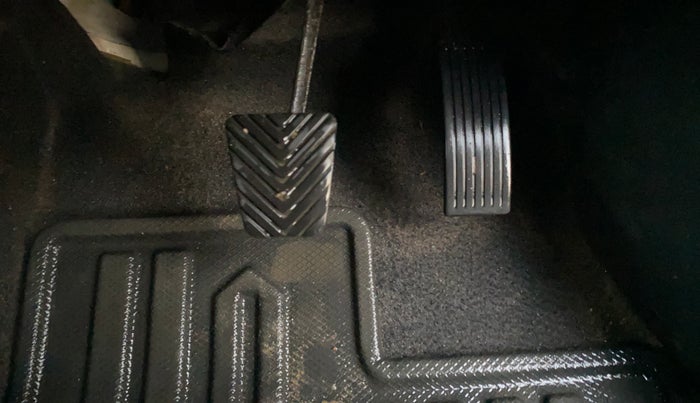 2021 KIA SONET HTX 1.0 IMT, Petrol, Manual, 29,512 km, Pedals