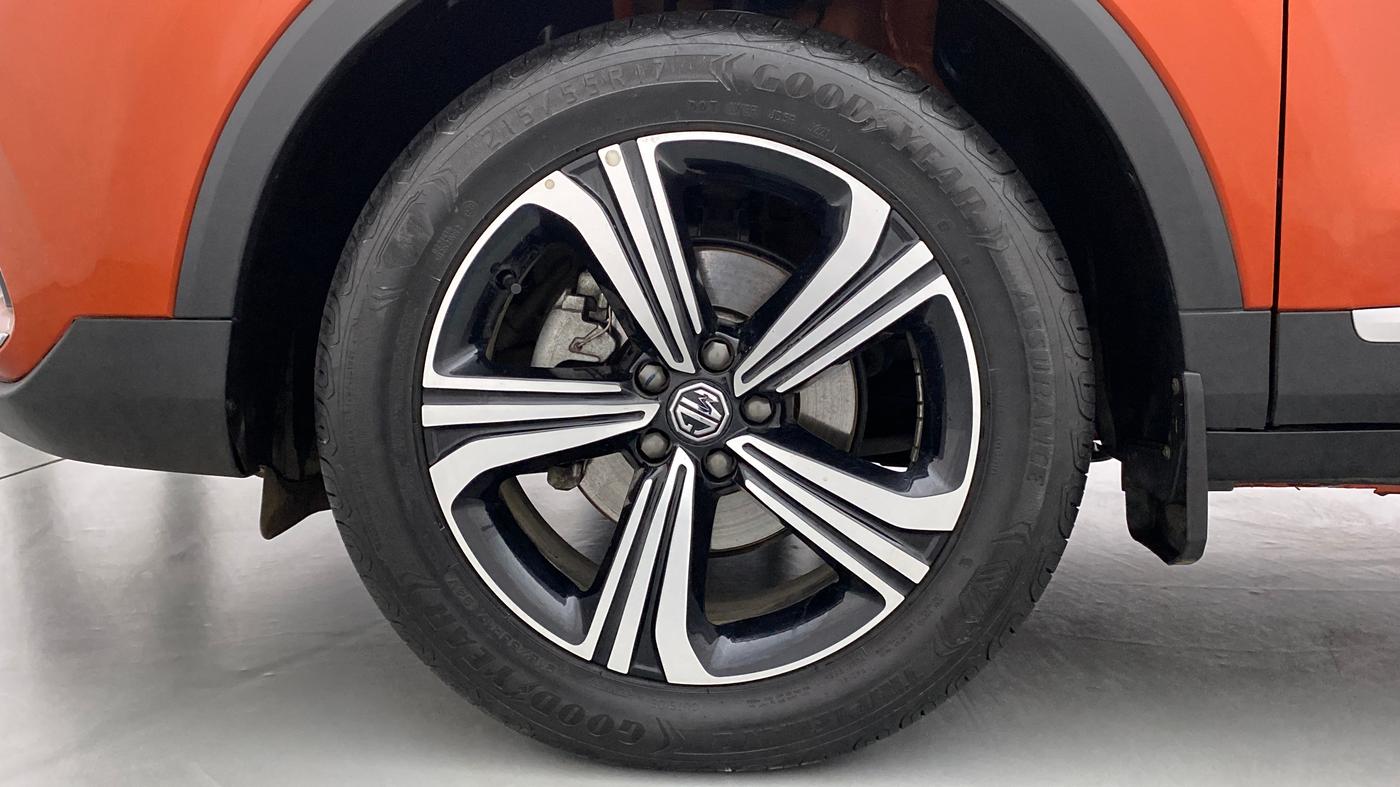 2022 MG ASTOR SAVVY 1.5 CVT IVORY, Petrol, Automatic, 5,302 km, Left Front Wheel